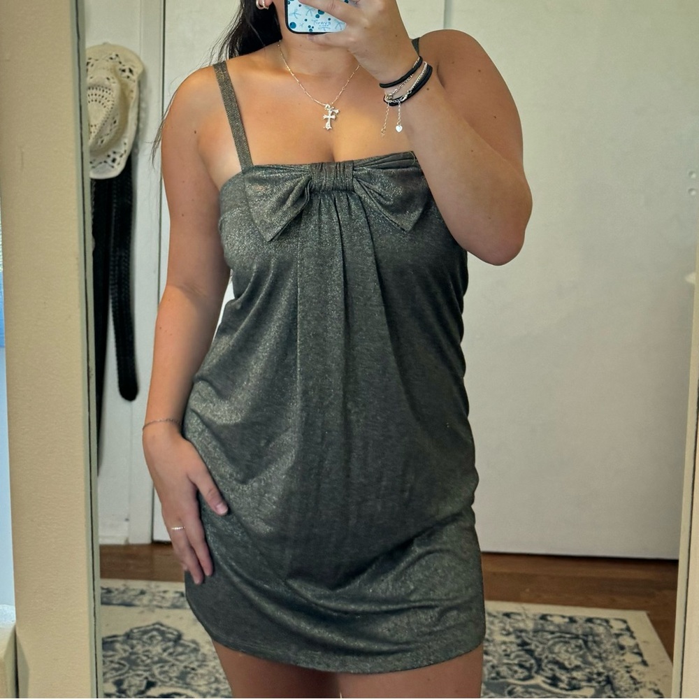 mini sparkly grey bow dress / size medium